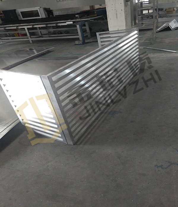 金鋁質(zhì)百葉型空調(diào)罩