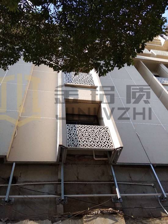 空調(diào)罩廠家  金鋁質(zhì)